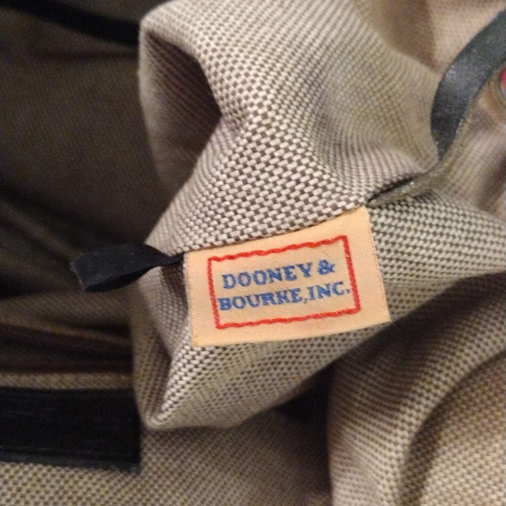 Vintage Dooney& Bourke Bucket Bag 1990's Serial Number J1479350 - Picture 8 of 14